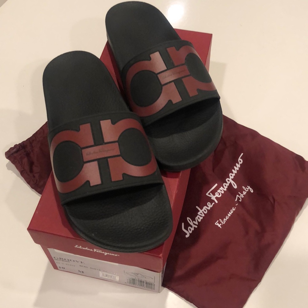 Salvatore Ferragamo Nero-Rubin syntetic Mens Slides size 10